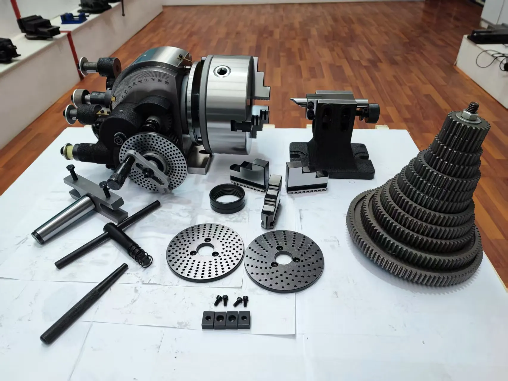 Stable Operation TSK250 TSK320 CNC 4 Axis- Rotary Index Worktable High Precision Rotary Table For Various CNC Lathe